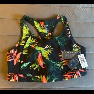 Torrid Active Light Support Sports bra, size 2, multi-tropical